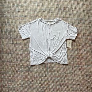 BRAND NEW girls white tee from nordstrom (tucker and tate) size : 10/12